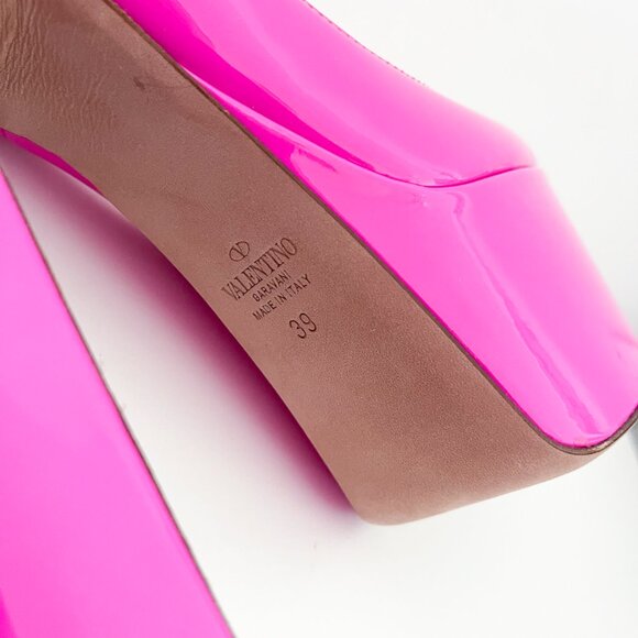 Valentino Garavani Tan-Go Platform Pumps In Patent Leather 155 MM - Picture 8 of 12